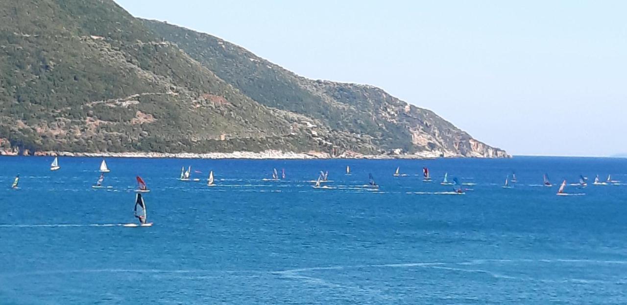 Ponti Bay