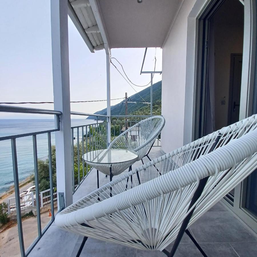 Ponti Bay